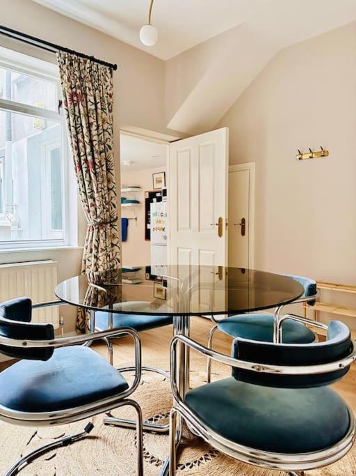 Stylish City Centre House / 3 Bedroom / Family Friendly Белфаст Экстерьер фото